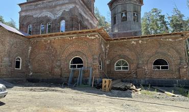 Мы приступили к остеклению храма святителя Николая Чудотворца на Алтае: история, традиции и новые технологии